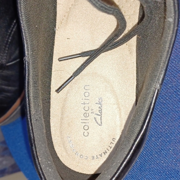 CLARK'S COLLECTION SERIES SIZE 10 IN A BEAUTIFUL BLACK ⚫️ LEATHER UPPERS - Picture 5 of 8